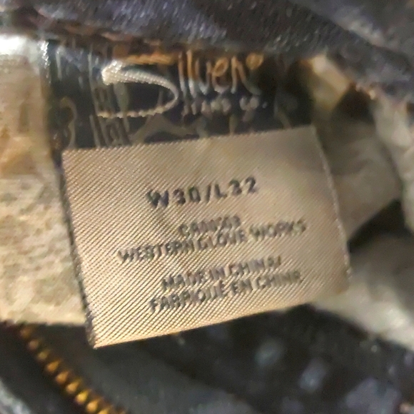 Silver Jeans - Picture 5 of 7